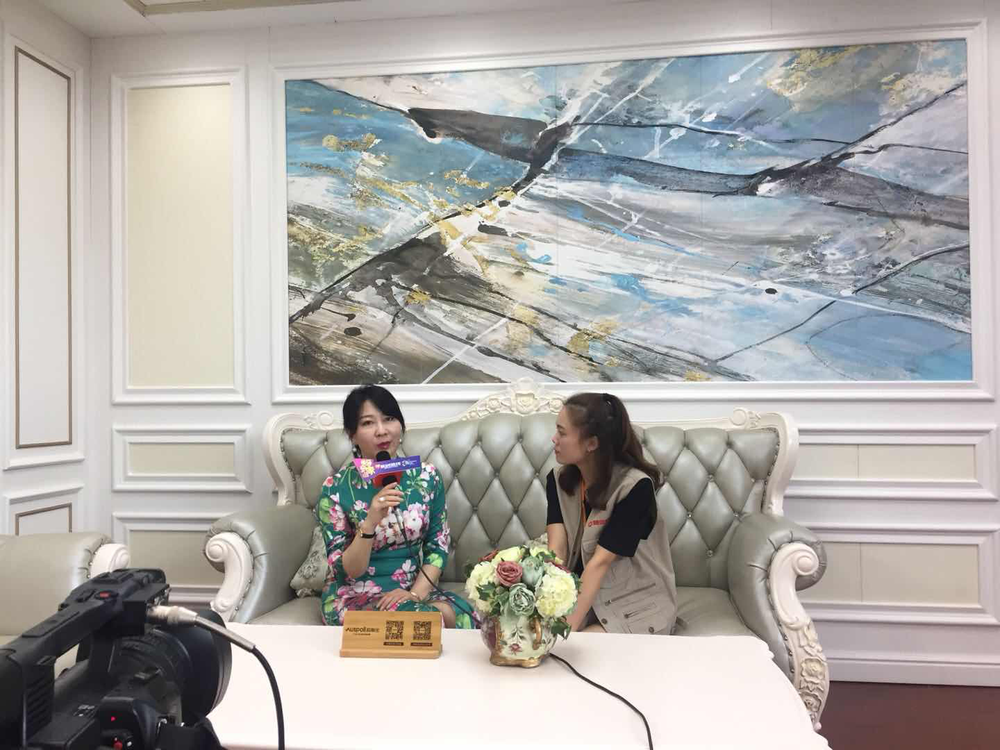 歐斯寶總裁馬彩宣女士接受媒體采訪